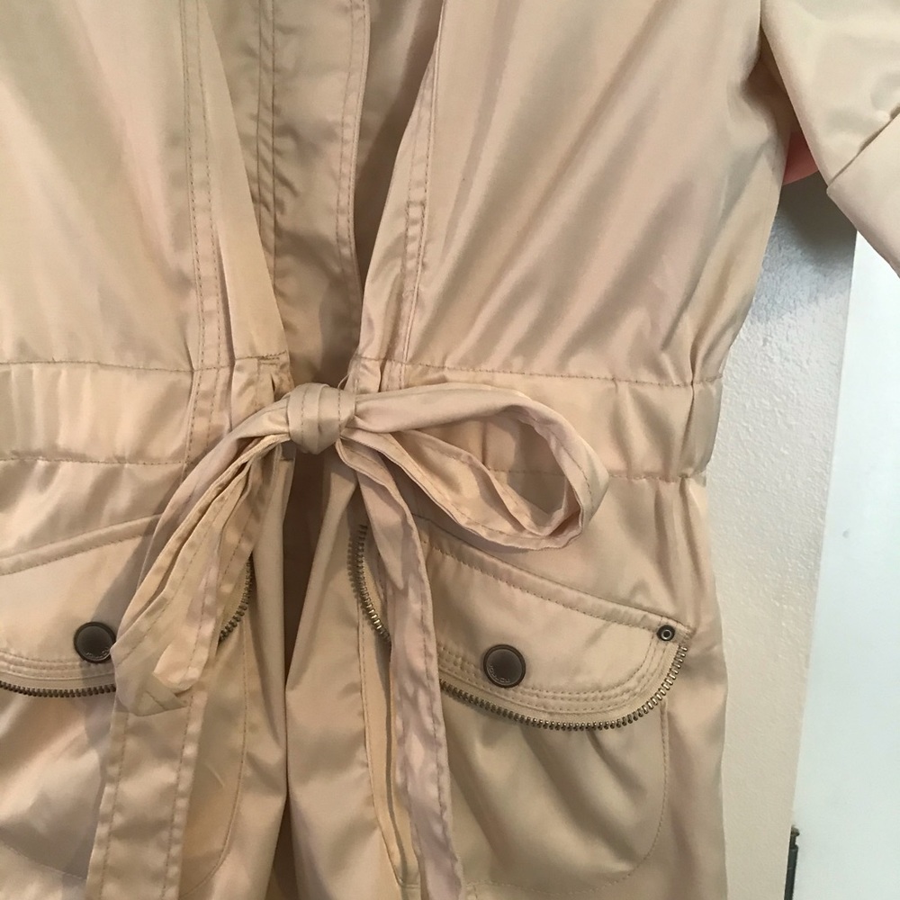 Jacket - Picture 10 of 12